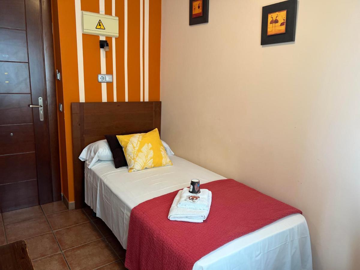 Hostal Trevelez El Ejido Exteriör bild